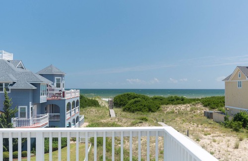 Buck Island House | Ocean Pearl: Beautiful oceanfront, with private pool and hot tub, amazing ocean