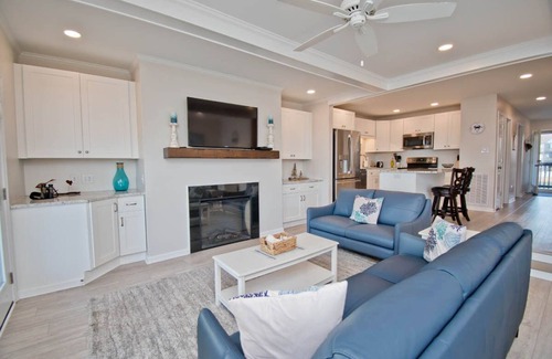 Emerald Isle Condo | Ocean Reef 9-A1, Oceanfront Condo in Emerald Isle, NC!