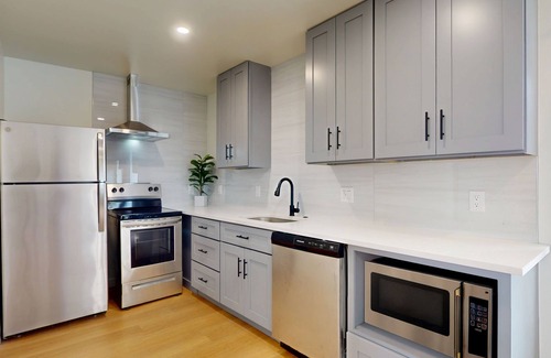 North End Condo | Ocean's Edge: 2BR/2BA Beach Block Condo w/POOL