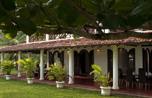 Tangalle Villa | Ocean's Edge