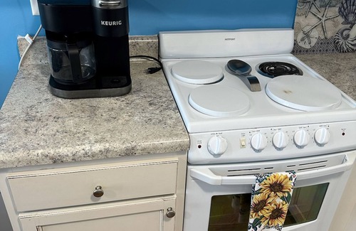 Atlantic Beach Apartment | Ocean Sands Condo - Steps Away to a Private Beach - Linens Included
