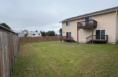 Ocean Shores Apartment | Ocean Shores studio with kitchenette-minutes from beach-Anchor Ashore Condo #4