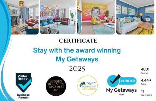 Peacehaven House | Ocean Side with Free Parking By My Getaways