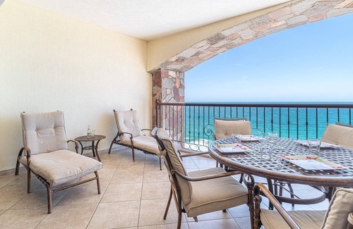Bella Vista Condo | Ocean Sky Paradise Gorgeous Luxurious Oceanfront