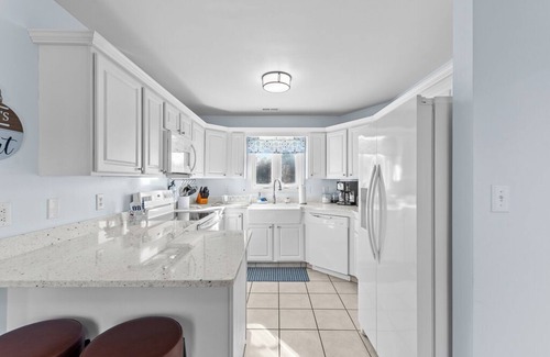 Pine Knoll Shores House | Ocean Sound