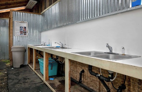 Grayland Cabin | Ocean Spray Resort Cottage 4 by Grayland Beach