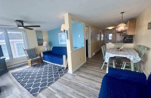 Wells Beach Condo | Ocean Surf 6 - Wells Beach Oceanfront Condo!