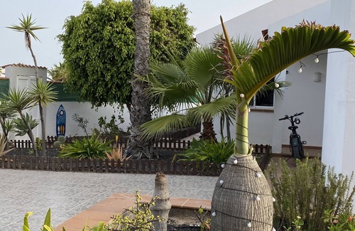 Corralejo Villa | Ocean Vibes is spacious private villa with a large pool and beautiful gardens.