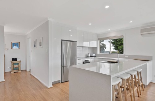 Goolwa Beach House | Ocean View 12 Corcoran Ave Goolwa Beach