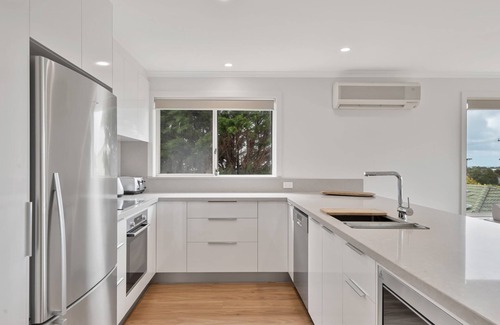 Goolwa Beach House | Ocean View 12 Corcoran Ave Goolwa Beach