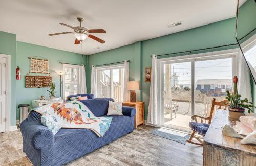 Emerald Isle Apartment | Ocean-View Apt in Emerald Isle - Walk to Beaches!