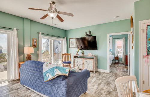 Emerald Isle Apartment | Ocean-View Apt in Emerald Isle - Walk to Beaches!