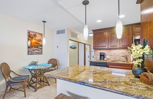 Historic Lahaina Front Street Condo | Ocean View Beach Front Condo in Downtown Lahaina
