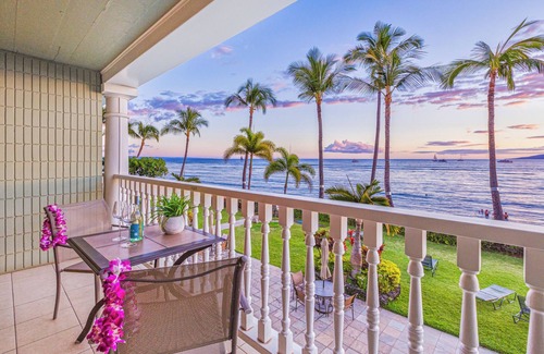 Historic Lahaina Front Street Condo | Ocean View Beach Front Condo in Downtown Lahaina