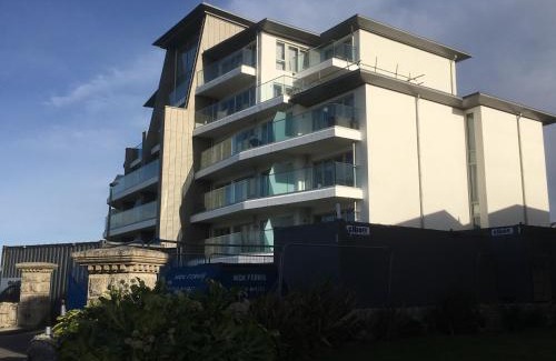 Lusty Glaze Apartment | Ocean View Beach Rd