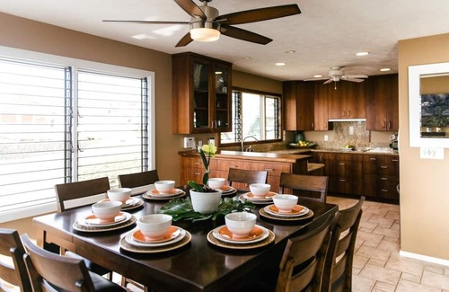 Kona Palisades House | Ocean View Close to Airport & Beaches