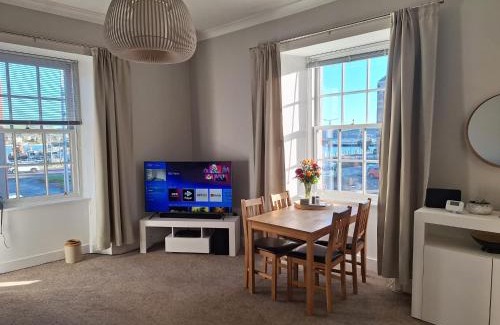 Campbeltown Apartment | Ocean View