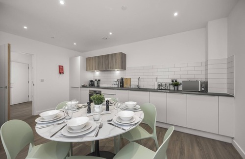 St Leonards-On-Sea Apartment | Ocean View A SEAVIEW + FREE PARKING|By My Getaways