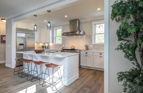 Seabrook House | Ocean-View Getaway -Chefs Kitchen, Private Hot Tub, Dog Friendly, Double Patio
