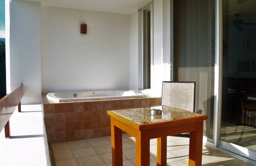 Costa Maya Apartment | Ocean View One Bedroom Suite