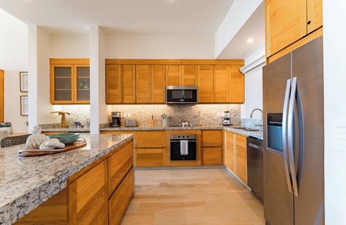 Santa Maria Huatulco Condo | Ocean View Penthouse with Lagoon Pool & Beach Access