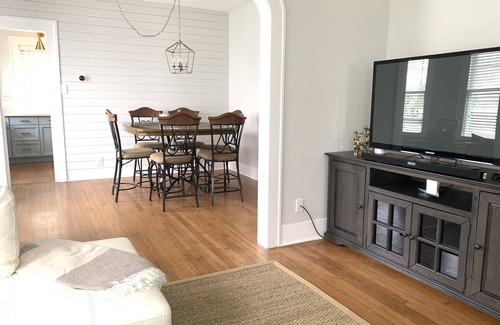 Galveston House | Ocean View Rental two blocks from Pleasure Pier- UpstairsUnit