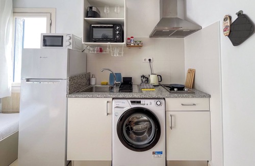 Corralejo Apartment | Ocean View Studio, Large Terrace, 100m to Beach, Pool