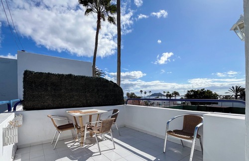 Corralejo Apartment | Ocean View Studio, Large Terrace, 100m to Beach, Pool