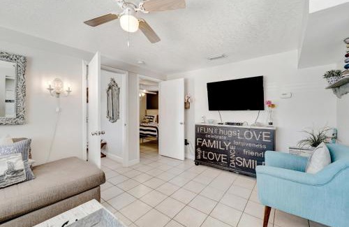 Ilexhurst Apartment | Ocean View Suite