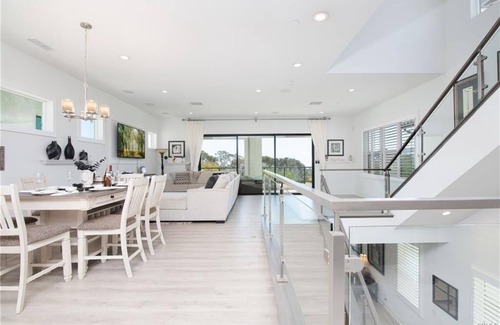 San Onofre House | OCEAN VIEW AND OCEAN CLOSE
