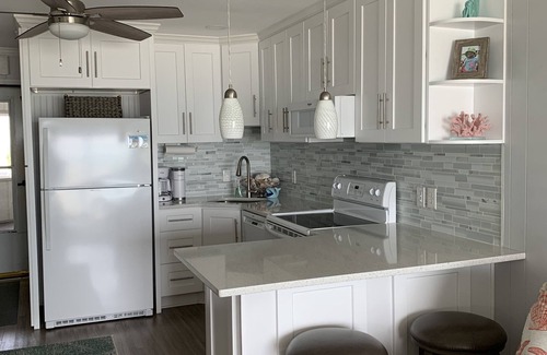 North Myrtle Beach Condo | Ocean View Villas - Cherry Grove-OCEANFRONT End Unit-AMAZING view of the point!