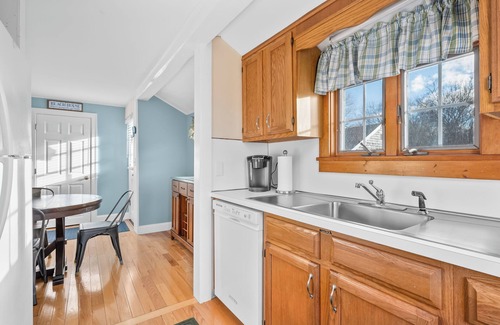 Barnstable House | Ocean Views and Private Beach. The Ultimate Cape Cod getaway!