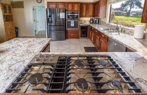 Morro Bay House | Ocean Views and Steps to the Sand from this Spacious Morro Bay Home
