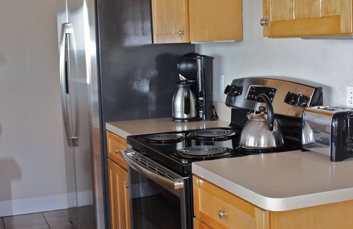 Aquinnah House | Ocean Views: Every Room - Walk to Ocean Beach, Dog Friendly n