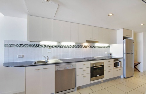 Caloundra Hotel | Ocean Views Resort