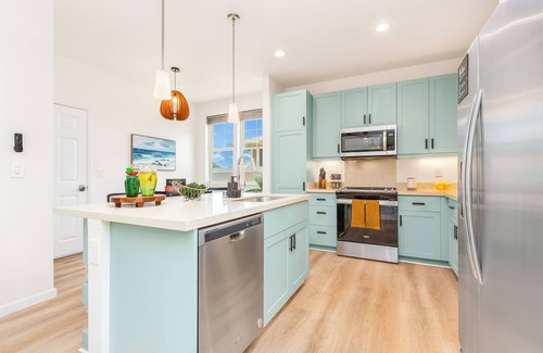 Makaha Valley House | Ocean Views Serene Vacation Escape Home Near Beach w/Beach Equipment & Games