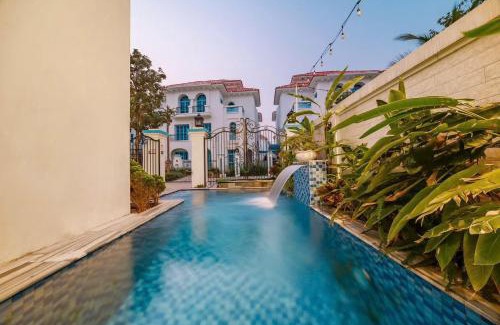 Bai Chay Villa | OCEAN VILLA - VILLA 4 phòng ngủ lớn, Bể bơi riêng, sát cạnh biển Bãi Cháy- Hạ Long