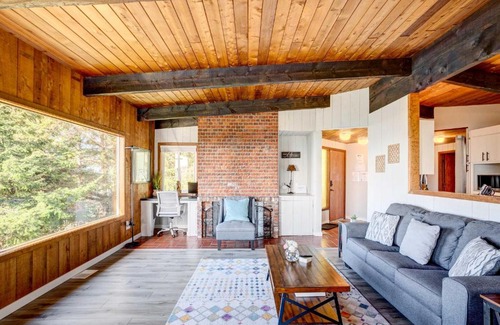 Gold Beach House | Ocean Vista Gold Beach Getaway!