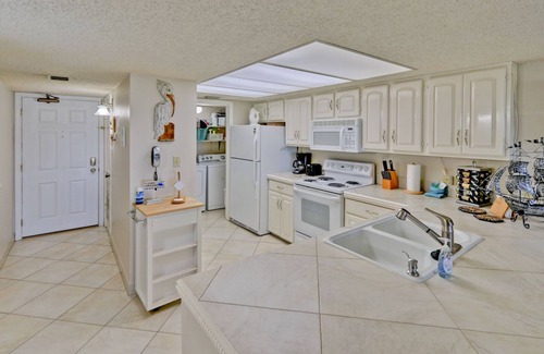 South Padre Island Condo | Ocean Vista Towers 202