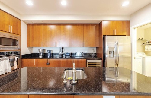 Schulte Park Condo | Ocean Vistas Luxury 2 Bedroom Spacious Family Condo