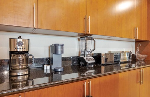 Schulte Park Condo | Ocean Vistas Luxury 2 Bedroom Spacious Family Condo