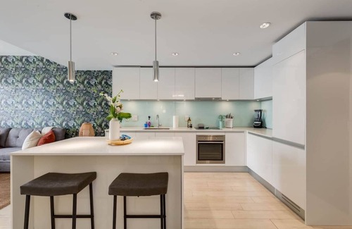 Victoria Park Condo | "Oceana" Stylish 1 Bdrm in Guardian Building!