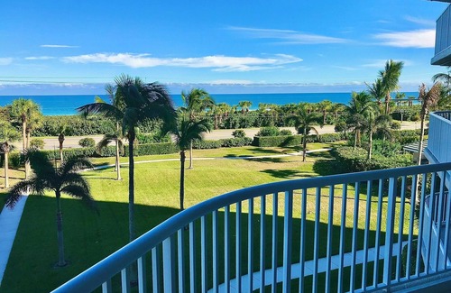 Fort Pierce Shores Condo | Oceanfront 2-bedroom Condo, Resort living in Enchanting North Hutchinson Island
