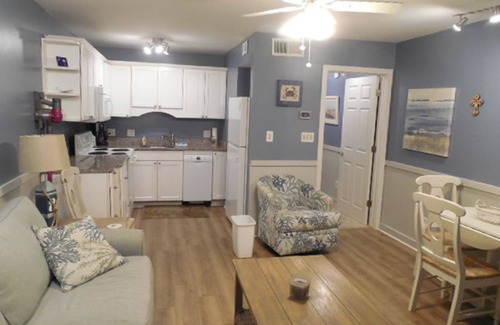 North Forest Beach Condo | Oceanfront 137 Breakers
