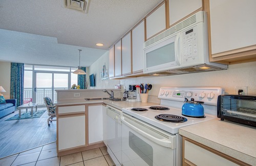 Atlantic Beach Condo | Oceanfront 1BD-Baywatch Resort-Family Friendly