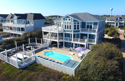 Pine Island House | OCEANFRONT, 11 BRs, Pool, ELEV, Pool table, Theater Rm, Close to Beach Access, PI21, Family Tides