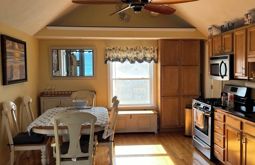 Salisbury Beach Condo | Oceanfront! 2 bed, 1 bath Condo with ocean and sunrise views- AC and WiFi
