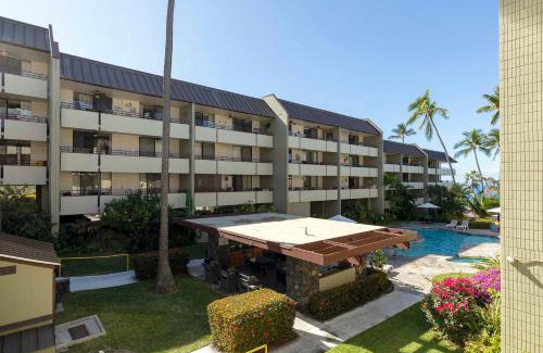 Kahaluu Bay House | Oceanfront 2-Bedroom Condo in Kailua-Kona