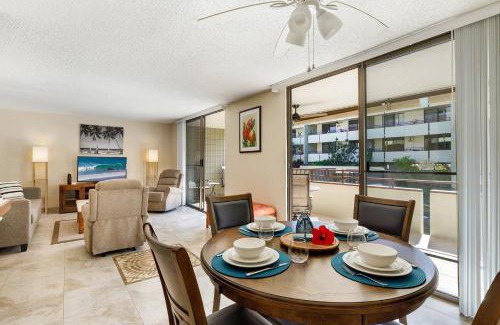 Kahaluu Bay House | Oceanfront 2-Bedroom Condo in Kailua-Kona