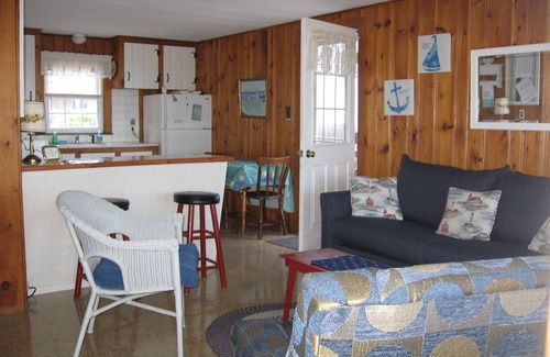 Southern Coast Cottage | Oceanfront 3 Bedroom Cottage